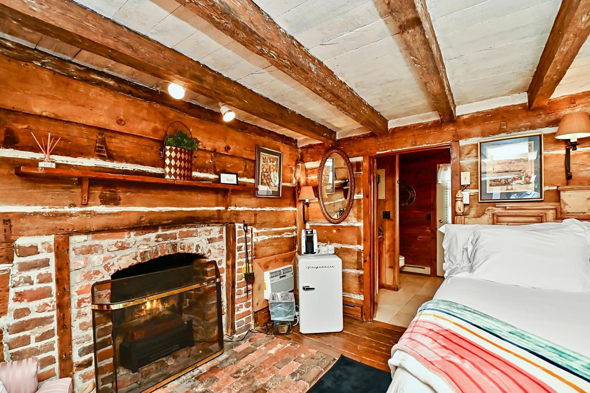 Prospect Hill Inn & Restaurant Zion Crossroads Екстериор снимка